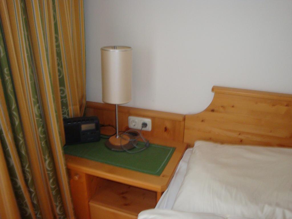 Alpen Pyrkestrasse Apartment